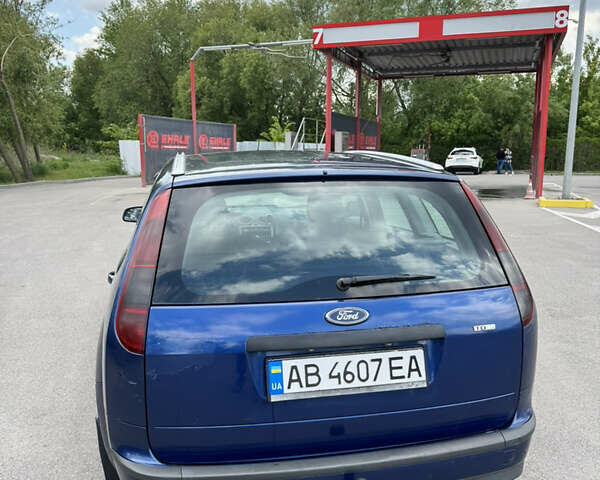 Синий Форд Фокус, объемом двигателя 1.6 л и пробегом 241 тыс. км за 4500 $, фото 8 на Automoto.ua