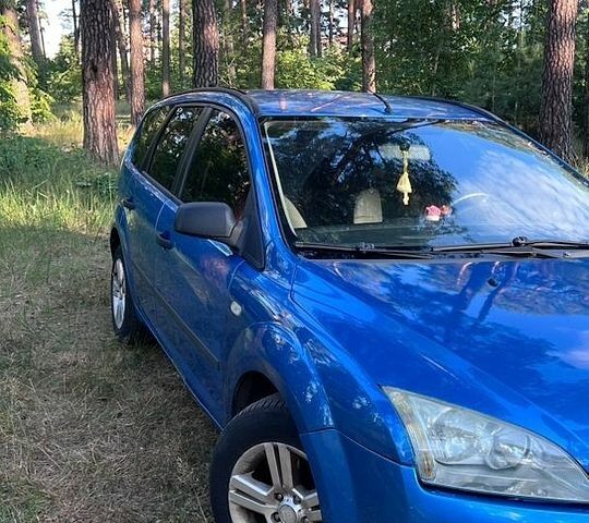 Синий Форд Фокус, объемом двигателя 1.6 л и пробегом 242 тыс. км за 4600 $, фото 1 на Automoto.ua