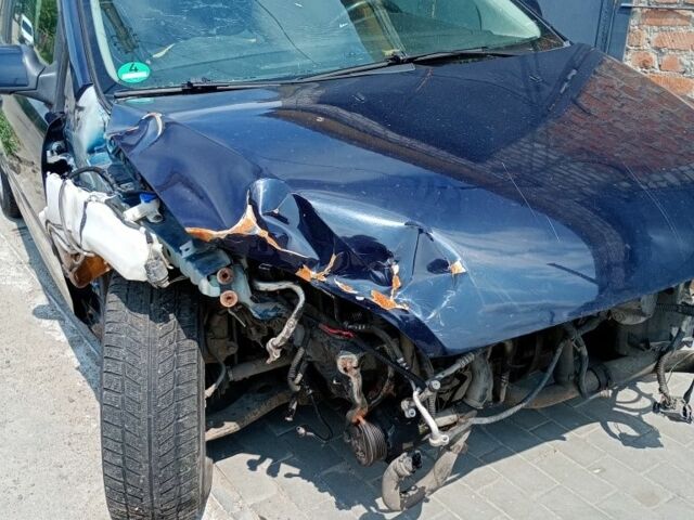 Синий Форд Фокус, объемом двигателя 2 л и пробегом 1 тыс. км за 1200 $, фото 3 на Automoto.ua