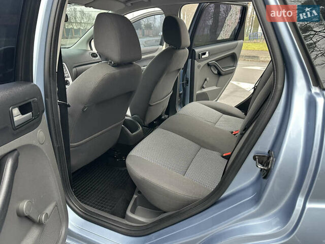 Синий Форд Фокус, объемом двигателя 1.6 л и пробегом 235 тыс. км за 4750 $, фото 33 на Automoto.ua