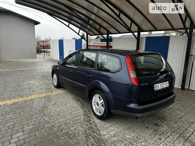 Синий Форд Фокус, объемом двигателя 1.6 л и пробегом 153 тыс. км за 4400 $, фото 5 на Automoto.ua