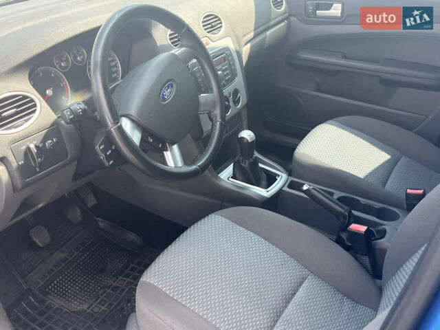 Синий Форд Фокус, объемом двигателя 1.56 л и пробегом 255 тыс. км за 5400 $, фото 9 на Automoto.ua