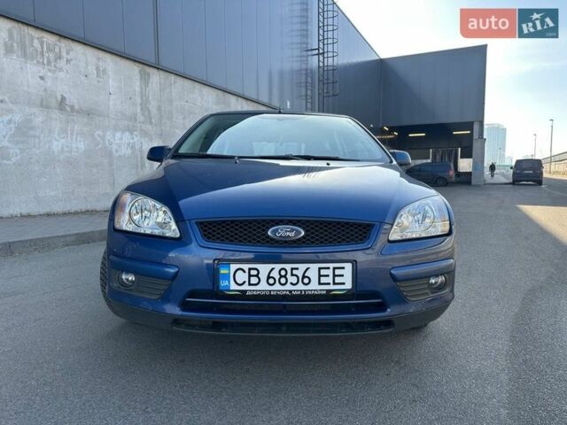 Синий Форд Фокус, объемом двигателя 1.8 л и пробегом 258 тыс. км за 4500 $, фото 5 на Automoto.ua