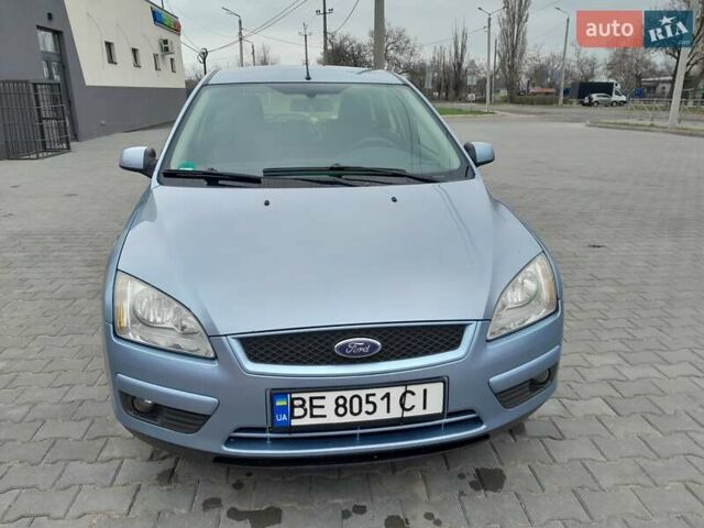 Синій Форд Фокус, об'ємом двигуна 1.56 л та пробігом 280 тис. км за 5000 $, фото 3 на Automoto.ua