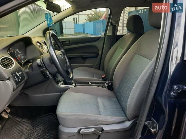 Синий Форд Фокус, объемом двигателя 1.6 л и пробегом 360 тыс. км за 4550 $, фото 16 на Automoto.ua