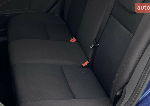 Синий Форд Фокус, объемом двигателя 1.6 л и пробегом 231 тыс. км за 5250 $, фото 62 на Automoto.ua