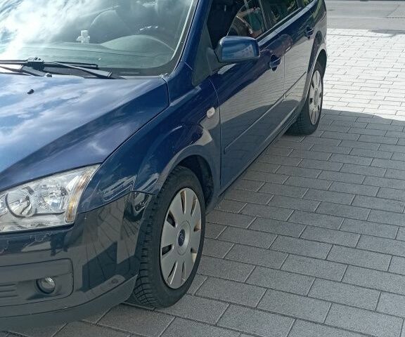 Синий Форд Фокус, объемом двигателя 0 л и пробегом 245 тыс. км за 1700 $, фото 5 на Automoto.ua