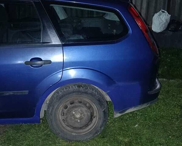 Форд Фокус 2007 в Фастове на Automoto.ua Синий Форд Фокус, объемом двигателя 1.6 л и пробегом 300 тыс. км за 3000 $, фото 10 на Automoto.ua