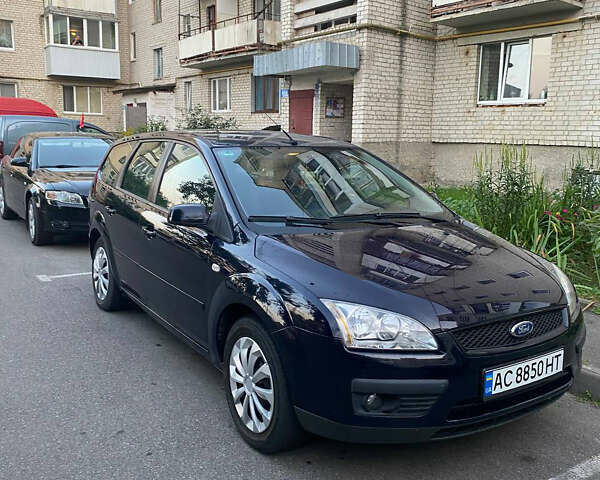 Синій Форд Фокус, об'ємом двигуна 1.6 л та пробігом 292 тис. км за 4600 $, фото 1 на Automoto.ua
