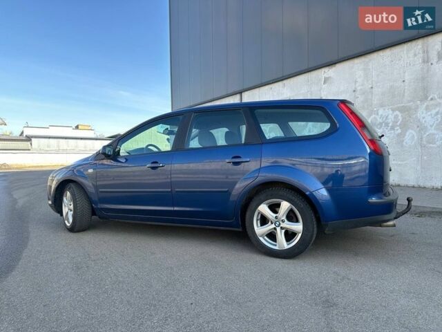 Синий Форд Фокус, объемом двигателя 1.8 л и пробегом 258 тыс. км за 4500 $, фото 2 на Automoto.ua