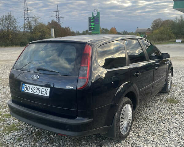 Синий Форд Фокус, объемом двигателя 1.8 л и пробегом 340 тыс. км за 4500 $, фото 4 на Automoto.ua