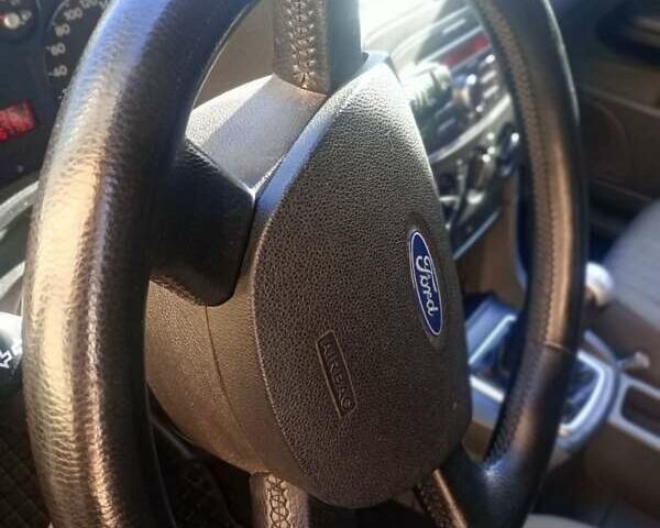 Синий Форд Фокус, объемом двигателя 1.6 л и пробегом 367 тыс. км за 3798 $, фото 10 на Automoto.ua