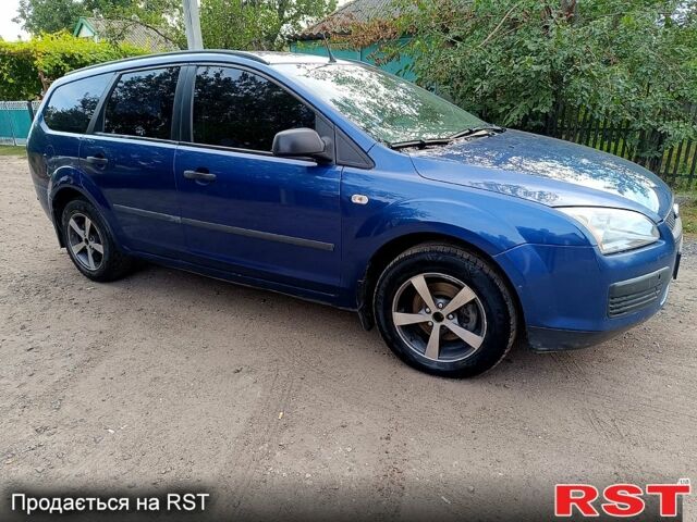 Синий Форд Фокус, объемом двигателя 1.6 л и пробегом 300 тыс. км за 3900 $, фото 6 на Automoto.ua