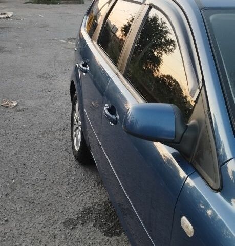 Синій Форд Фокус, об'ємом двигуна 1.6 л та пробігом 290 тис. км за 4300 $, фото 6 на Automoto.ua