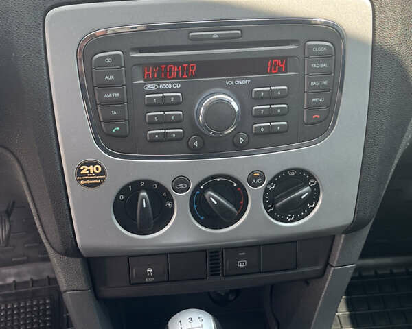 Синий Форд Фокус, объемом двигателя 1.56 л и пробегом 255 тыс. км за 5400 $, фото 11 на Automoto.ua