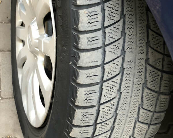 Форд Фокус 2007 в Тернополе на Automoto.ua Синий Форд Фокус, объемом двигателя 1.6 л и пробегом 248 тыс. км за 4600 $, фото 15 на Automoto.ua