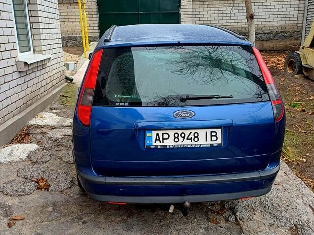 Синий Форд Фокус, объемом двигателя 1.6 л и пробегом 350 тыс. км за 5000 $, фото 2 на Automoto.ua