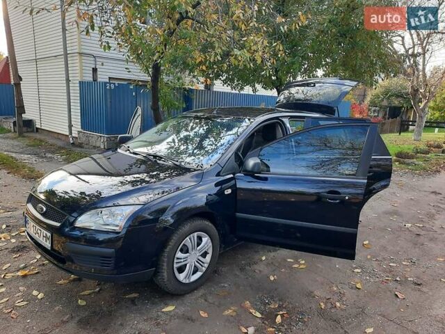 Синий Форд Фокус, объемом двигателя 1.6 л и пробегом 360 тыс. км за 4550 $, фото 94 на Automoto.ua