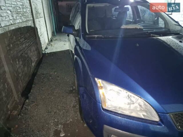 Синій Форд Фокус, об'ємом двигуна 1.56 л та пробігом 166 тис. км за 5200 $, фото 4 на Automoto.ua