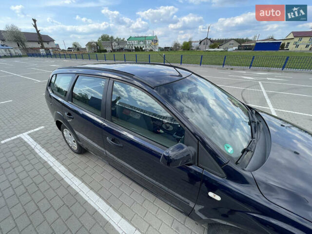 Синий Форд Фокус, объемом двигателя 1.8 л и пробегом 205 тыс. км за 4899 $, фото 12 на Automoto.ua