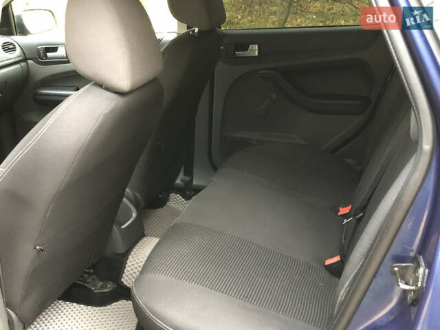 Форд Фокус 2007 в Тернополе на Automoto.ua Синий Форд Фокус, объемом двигателя 1.6 л и пробегом 248 тыс. км за 4600 $, фото 12 на Automoto.ua