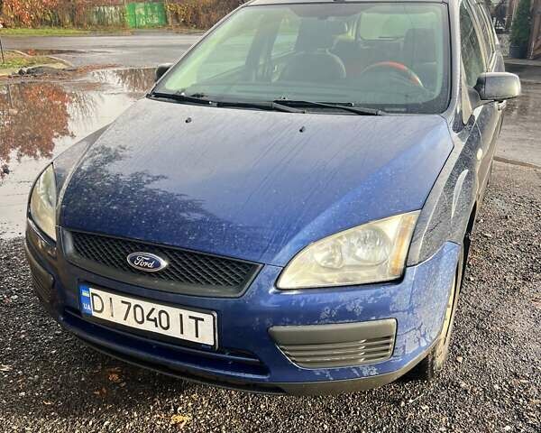 Синий Форд Фокус, объемом двигателя 1.6 л и пробегом 360 тыс. км за 3900 $, фото 1 на Automoto.ua