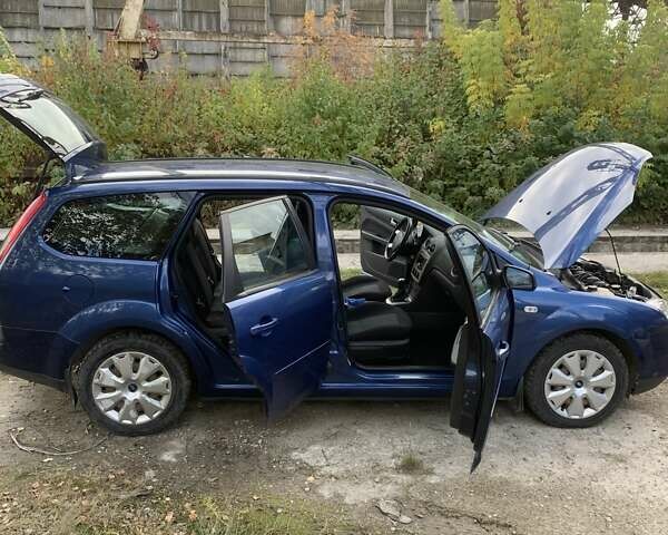 Синий Форд Фокус, объемом двигателя 1.6 л и пробегом 256 тыс. км за 4500 $, фото 4 на Automoto.ua