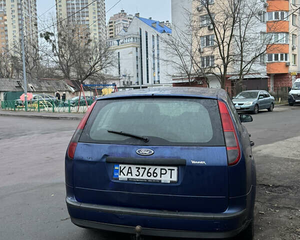 Синий Форд Фокус, объемом двигателя 1.6 л и пробегом 330 тыс. км за 3000 $, фото 4 на Automoto.ua