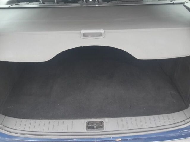 Синій Форд Фокус, об'ємом двигуна 0 л та пробігом 213 тис. км за 3600 $, фото 1 на Automoto.ua