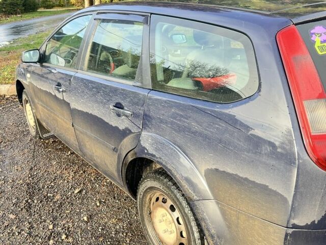 Форд Фокус 2007 в Заречном на Automoto.ua Синий Форд Фокус, объемом двигателя 1.6 л и пробегом 364 тыс. км за 3900 $, фото 2 на Automoto.ua