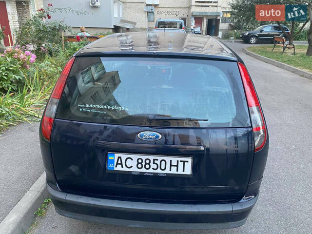 Синій Форд Фокус, об'ємом двигуна 1.6 л та пробігом 292 тис. км за 4800 $, фото 4 на Automoto.ua