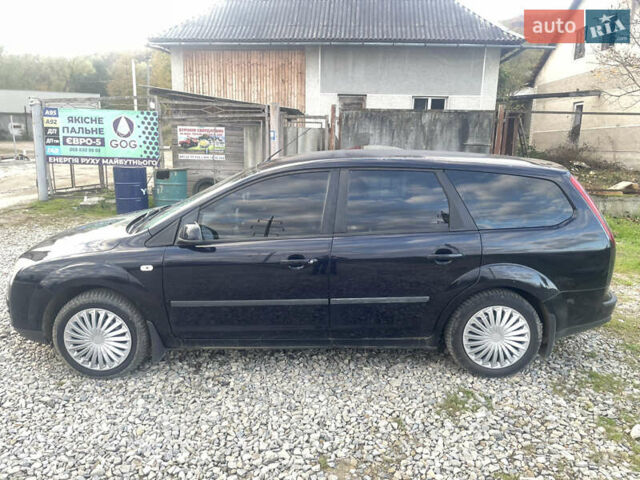 Синий Форд Фокус, объемом двигателя 1.8 л и пробегом 340 тыс. км за 4500 $, фото 2 на Automoto.ua