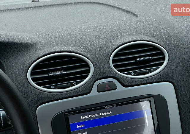 Синий Форд Фокус, объемом двигателя 1.6 л и пробегом 231 тыс. км за 4999 $, фото 67 на Automoto.ua