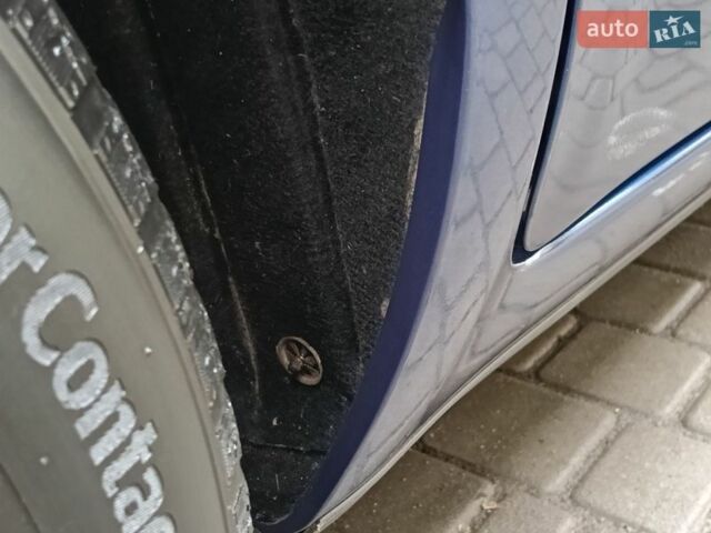 Синий Форд Фокус, объемом двигателя 1.8 л и пробегом 202 тыс. км за 5500 $, фото 25 на Automoto.ua