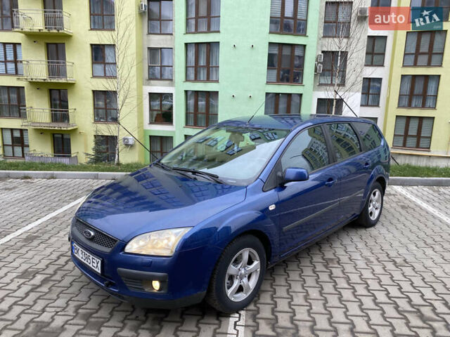 Синий Форд Фокус, объемом двигателя 1.56 л и пробегом 247 тыс. км за 4200 $, фото 1 на Automoto.ua