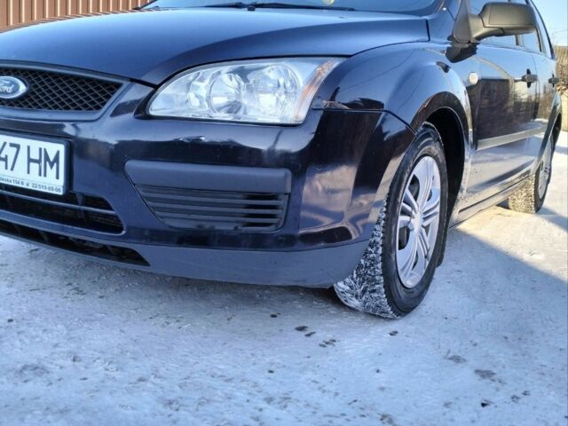 Синій Форд Фокус, об'ємом двигуна 1.6 л та пробігом 250 тис. км за 4199 $, фото 6 на Automoto.ua