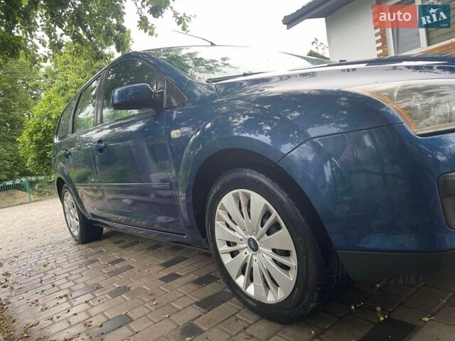 Синій Форд Фокус, об'ємом двигуна 1.6 л та пробігом 362 тис. км за 4000 $, фото 2 на Automoto.ua