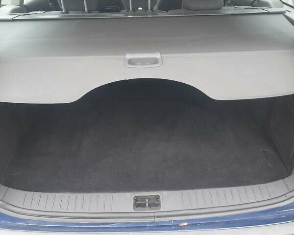 Синий Форд Фокус, объемом двигателя 1.6 л и пробегом 213 тыс. км за 3750 $, фото 8 на Automoto.ua