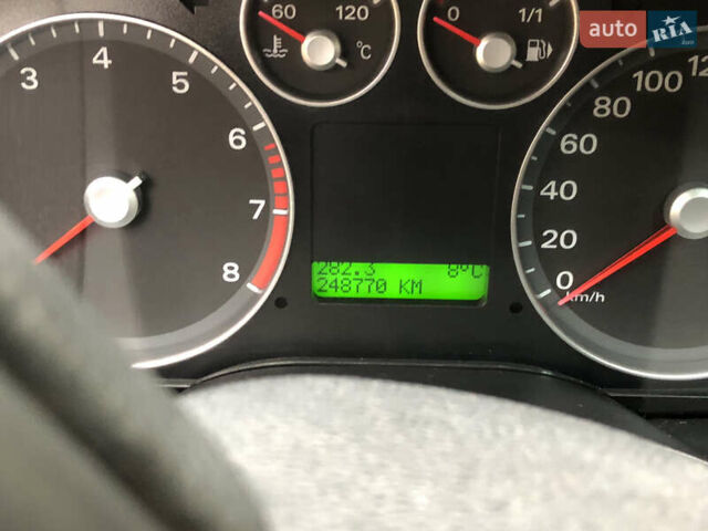 Форд Фокус 2007 в Тернополе на Automoto.ua Синий Форд Фокус, объемом двигателя 1.6 л и пробегом 248 тыс. км за 4600 $, фото 14 на Automoto.ua