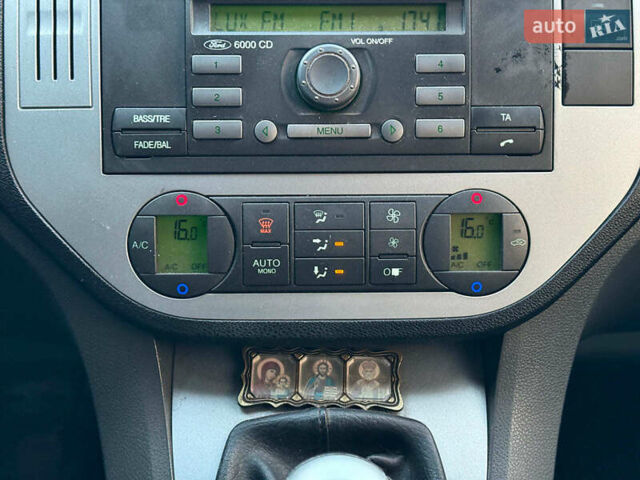 Синій Форд Фокус, об'ємом двигуна 1.8 л та пробігом 181 тис. км за 4790 $, фото 27 на Automoto.ua