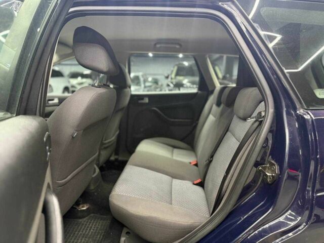 Синий Форд Фокус, объемом двигателя 1.6 л и пробегом 260 тыс. км за 4800 $, фото 13 на Automoto.ua