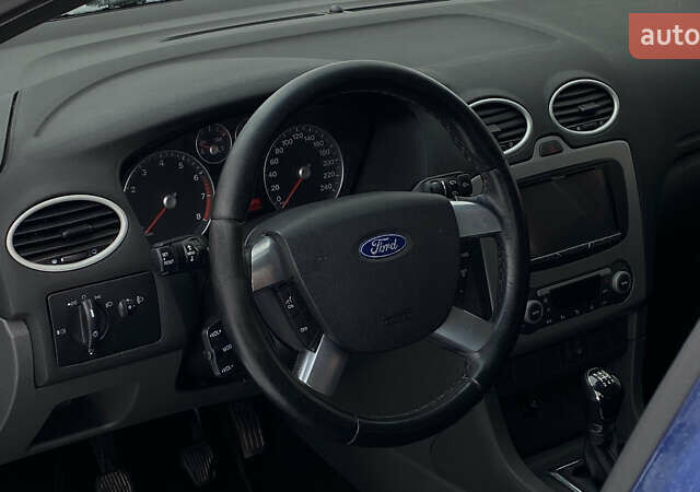 Синий Форд Фокус, объемом двигателя 1.6 л и пробегом 231 тыс. км за 5250 $, фото 39 на Automoto.ua