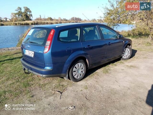 Синий Форд Фокус, объемом двигателя 1.8 л и пробегом 282 тыс. км за 5100 $, фото 5 на Automoto.ua