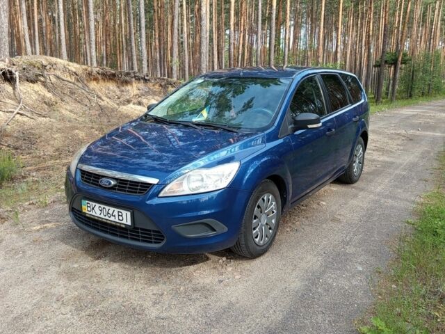 Синий Форд Фокус, объемом двигателя 0 л и пробегом 1 тыс. км за 4500 $, фото 1 на Automoto.ua