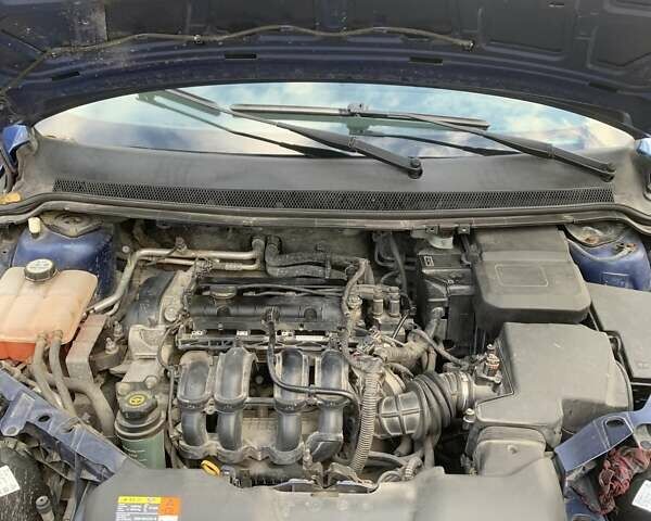 Синий Форд Фокус, объемом двигателя 1.6 л и пробегом 256 тыс. км за 4500 $, фото 9 на Automoto.ua