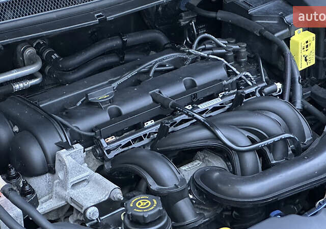 Синий Форд Фокус, объемом двигателя 1.6 л и пробегом 231 тыс. км за 4999 $, фото 84 на Automoto.ua