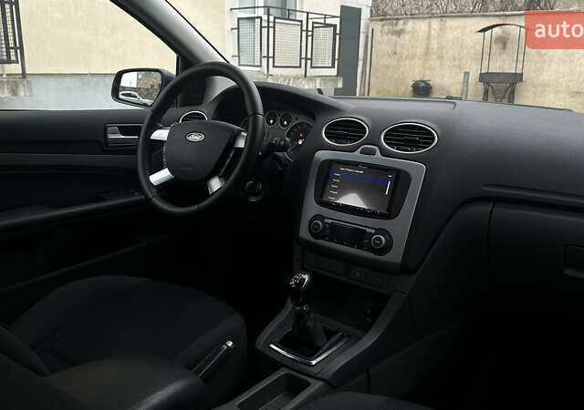 Синий Форд Фокус, объемом двигателя 1.6 л и пробегом 231 тыс. км за 4999 $, фото 41 на Automoto.ua