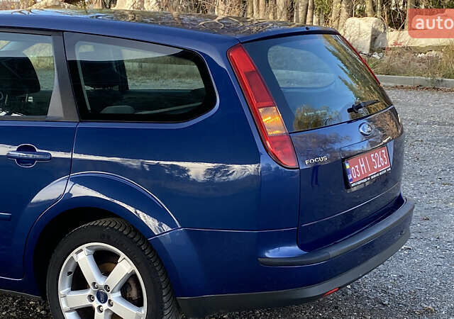 Синий Форд Фокус, объемом двигателя 1.6 л и пробегом 231 тыс. км за 5250 $, фото 15 на Automoto.ua