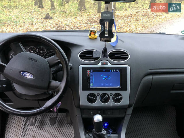 Форд Фокус 2007 в Тернополе на Automoto.ua Синий Форд Фокус, объемом двигателя 1.6 л и пробегом 248 тыс. км за 4600 $, фото 11 на Automoto.ua