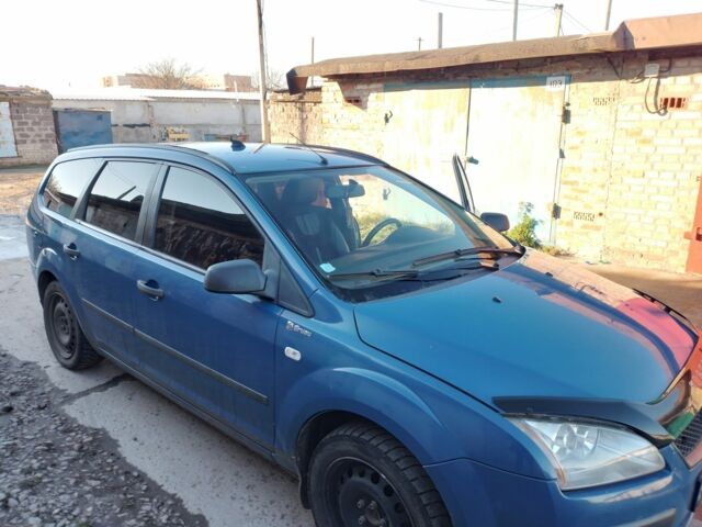 Синій Форд Фокус, об'ємом двигуна 1.5 л та пробігом 272 тис. км за 2500 $, фото 4 на Automoto.ua